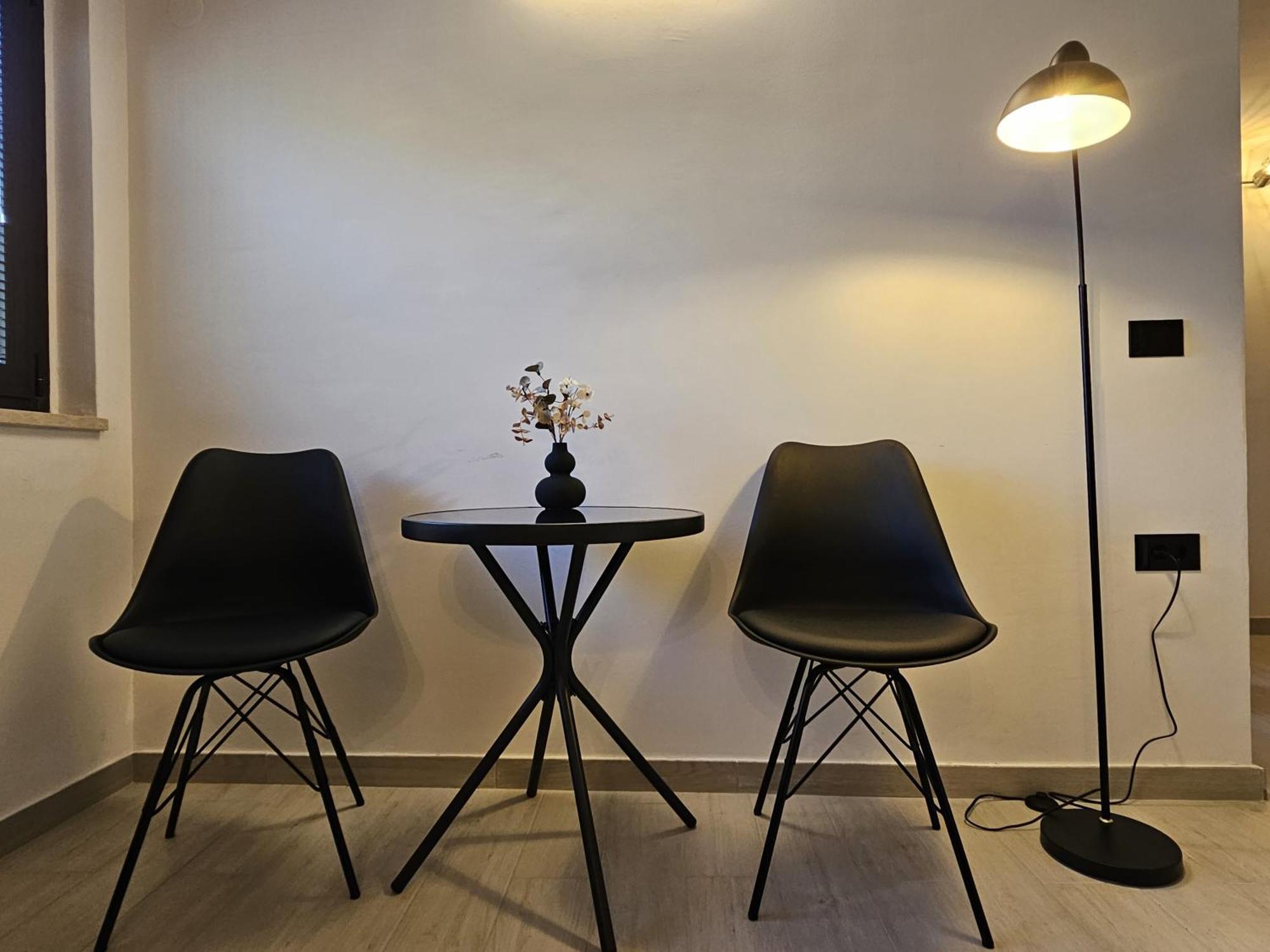 Keser Apartments โรวีน ภายนอก รูปภาพ